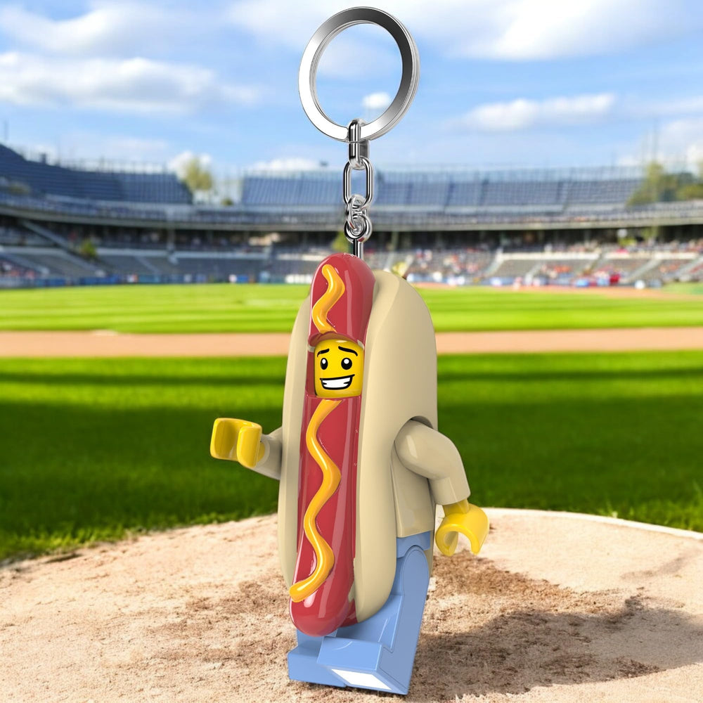 IQ LEGO Hot Dog Man keychain light enables easy battery replacement