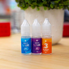 iYallow daily care cube lubricant helps routine maintenance and consistent performance
