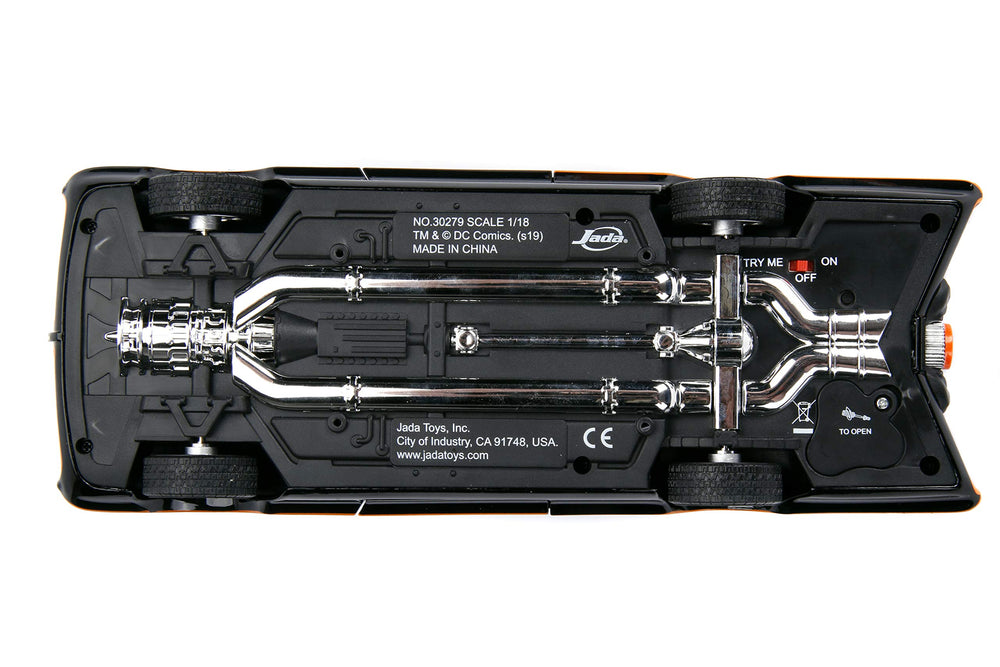 Jada Batmobile 1966 includes 3-inch Batman and Robin figures for interactive display
