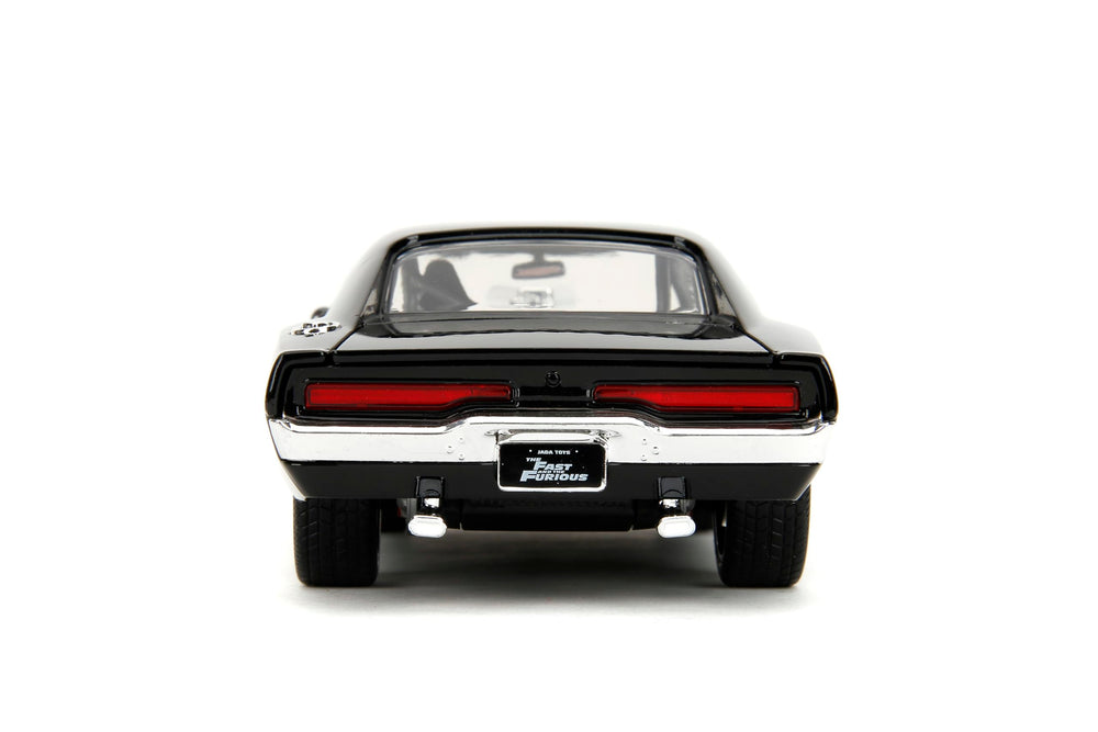 Jada Dom figure included image proves complete Fast and Furious display kit.