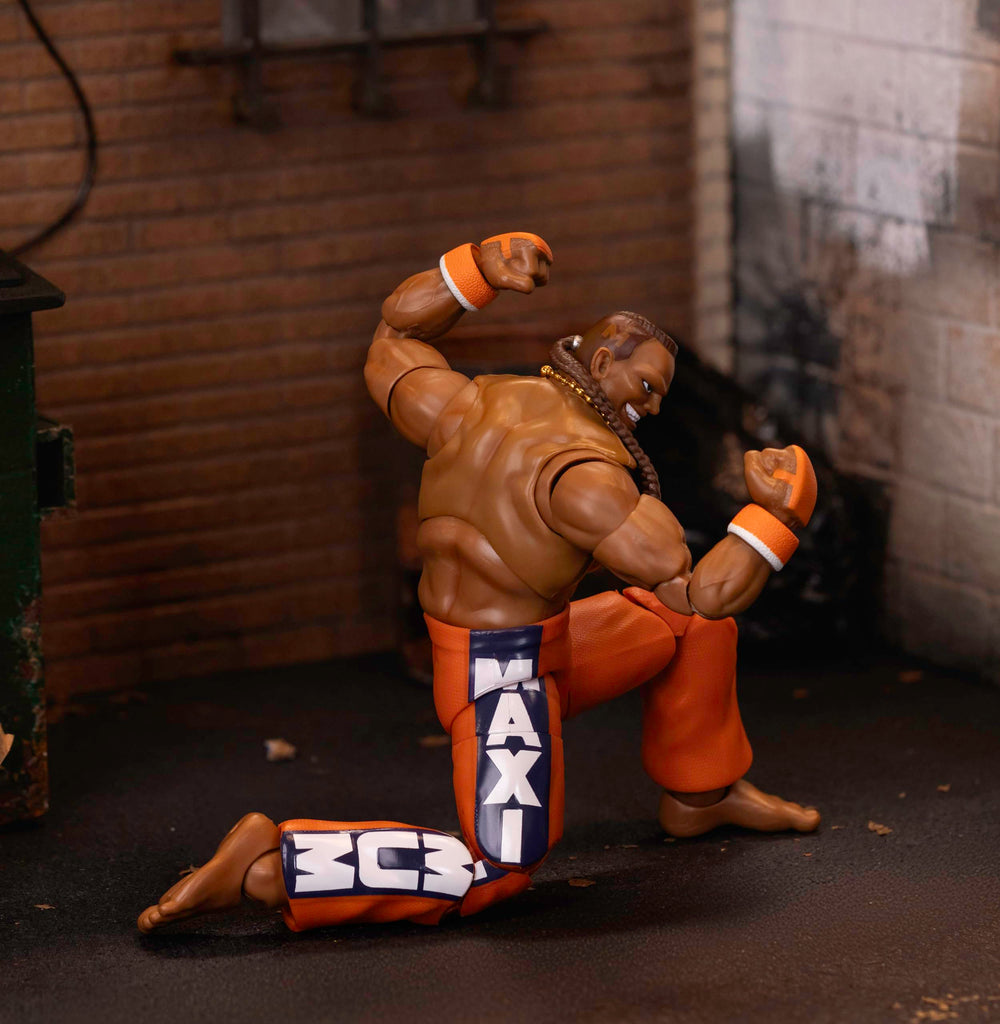 1:12 scale pairs well with other Street Fighter figures for diorama setups.