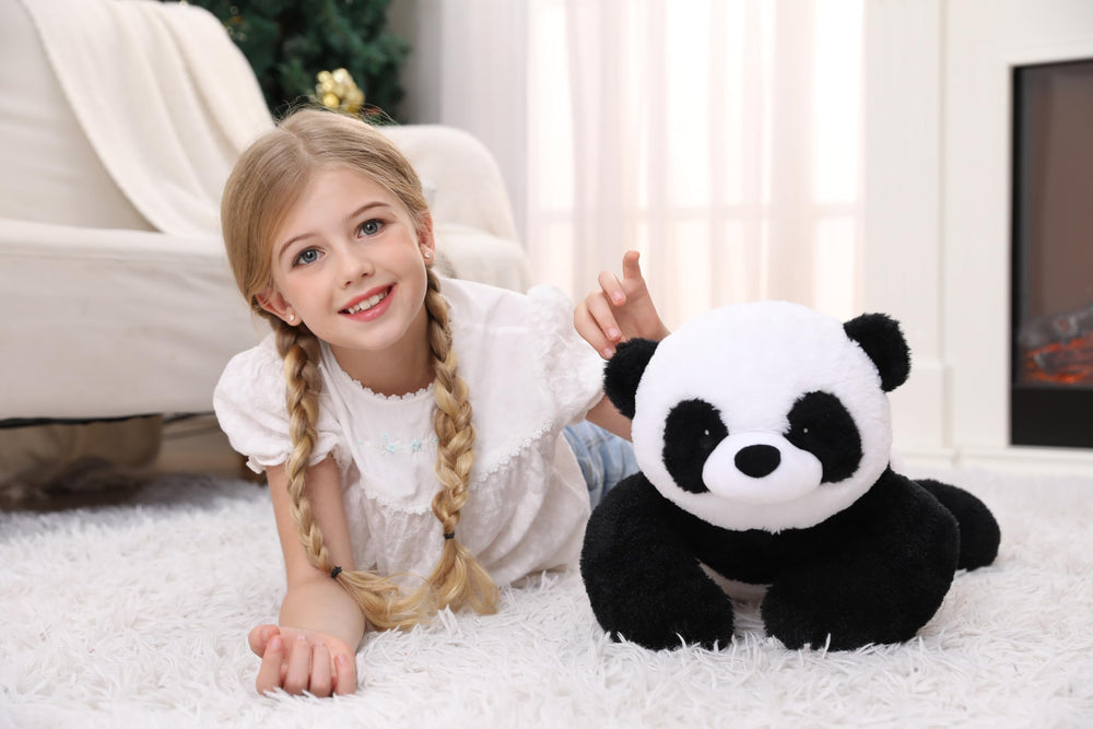 Gift-ready JellyMallow Panda packaging signals easy gifting.