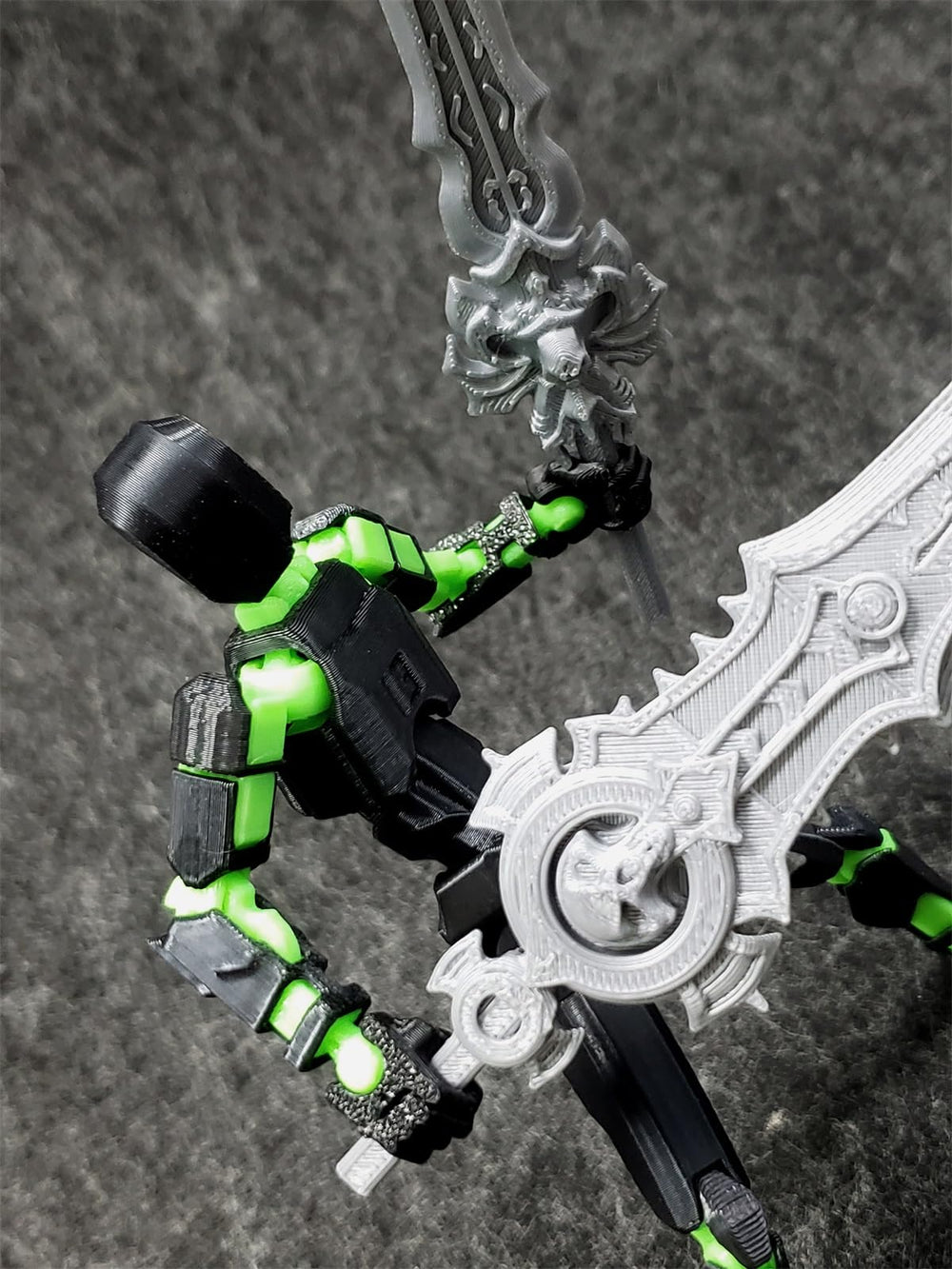 Jirown T13 black-green color scheme boosts shelf presence.