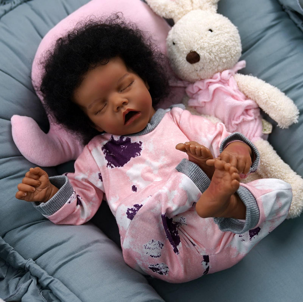 JIZHI reborn doll photography muse for capturing tender moments.