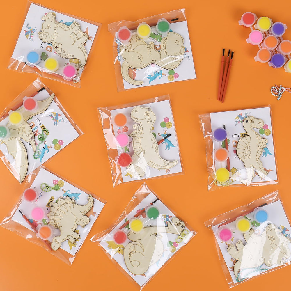 Party favors packaging ideas for classroom exchanges and gift bags.