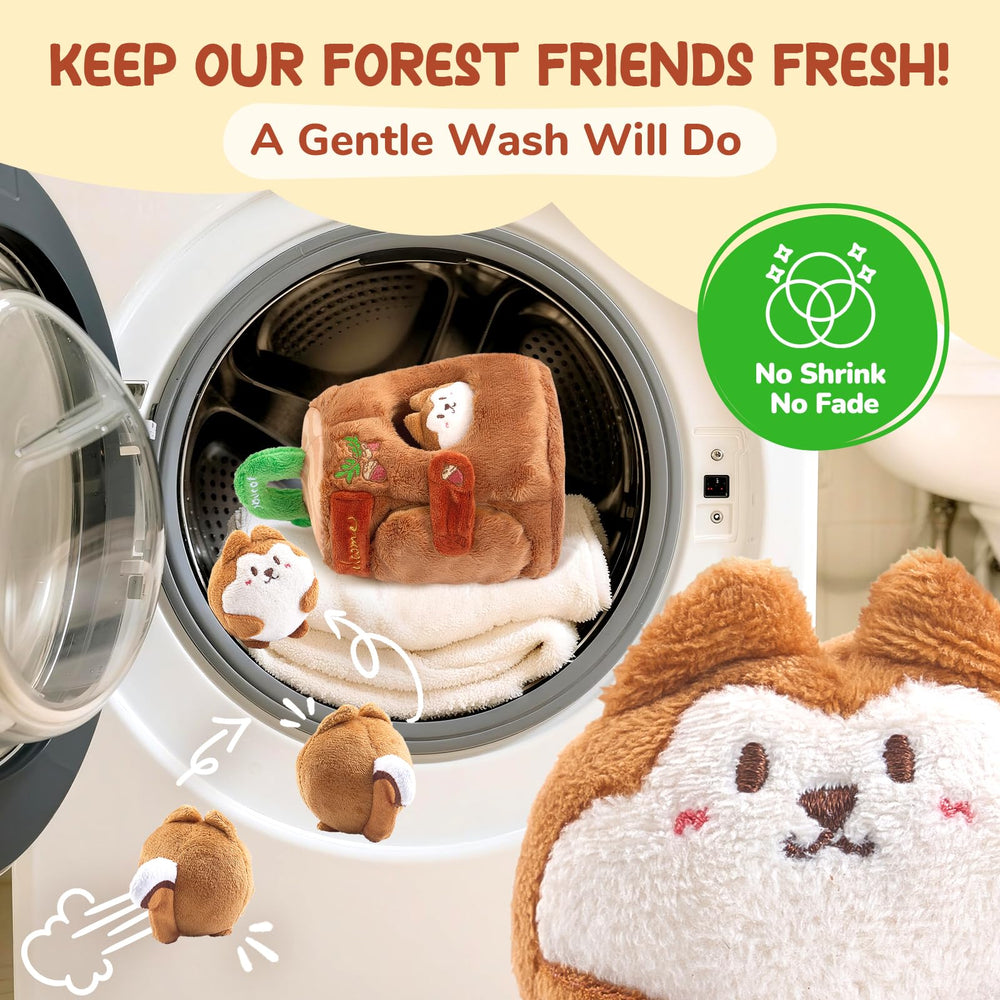 JoyCat treehouse carry handle helps with easy travel and on-the-go play.