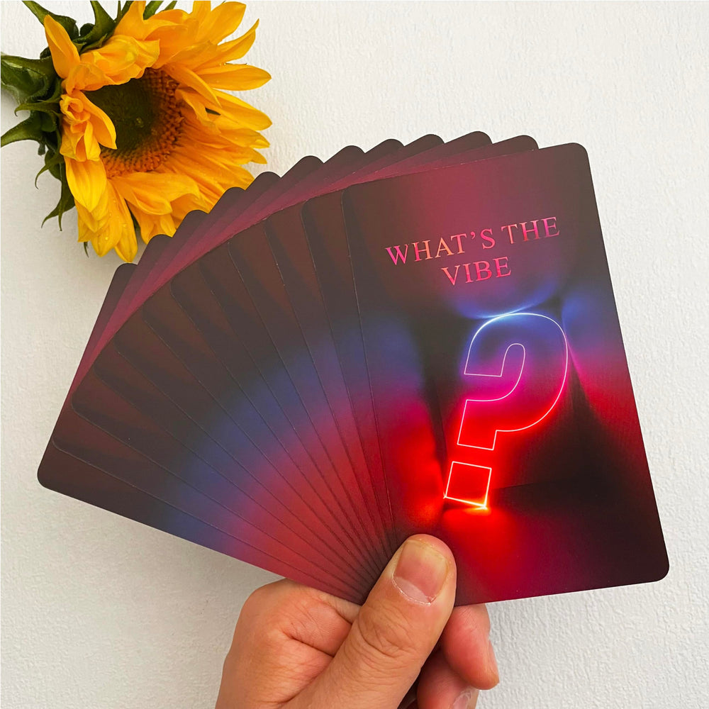 Jrskvaro What's The Vibe deck used for career and life readings.