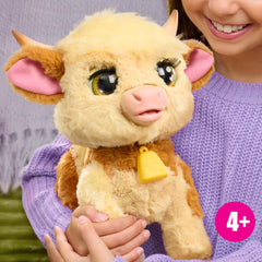Just Play FurReal Maggie blue collar highlights her playful design.