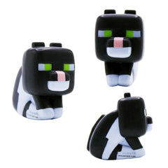 Just Toys Minecraft Mine Kit: skeleton figure supports adventurous mining stories.