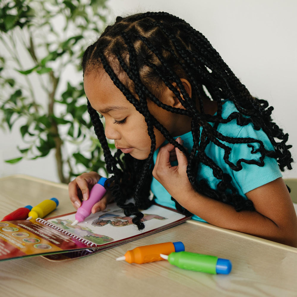 KangaToys Water Reveal reusable-pages feature allows multiple coloring sessions without mess