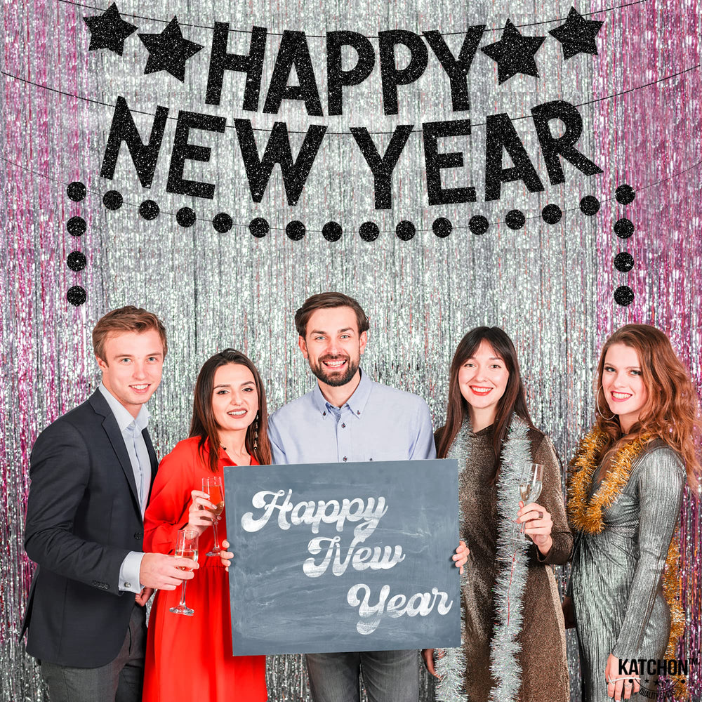 KatchOn hanging-ready Nye banner saves time with easy installation