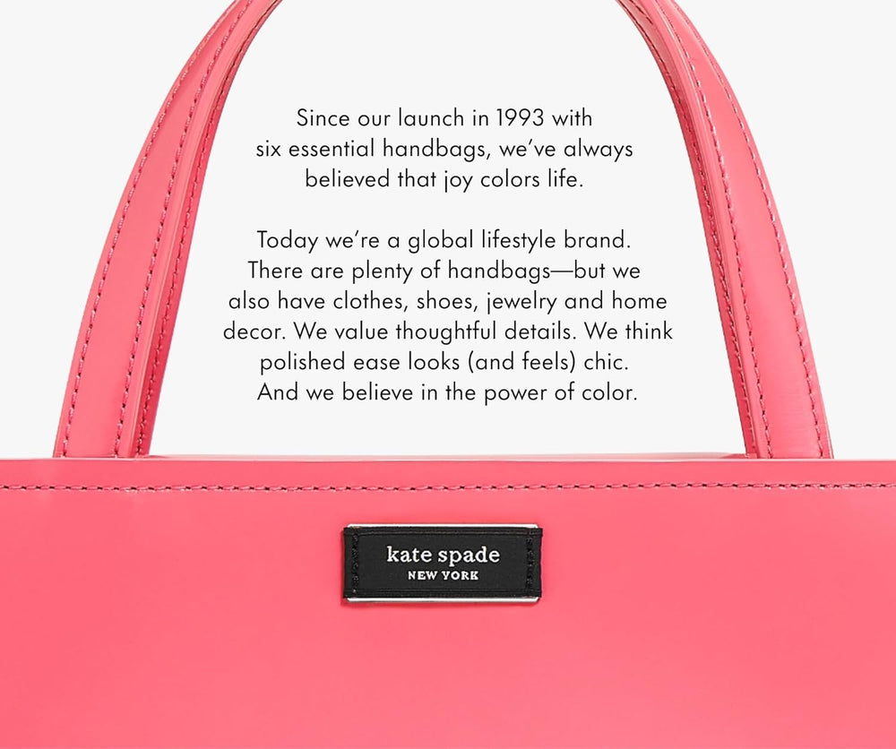 Puzzle comes in a Kate Spade gift box to keep pieces neat and ready.
