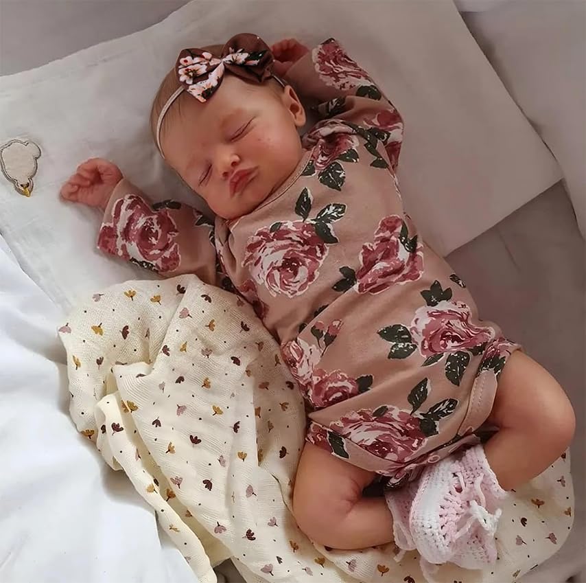 Kaydora Reborn hands and feet feel authentic for nurturing play.