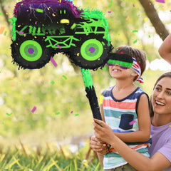 Kedaijin pinata bat and confetti set ready for a traditional smash.