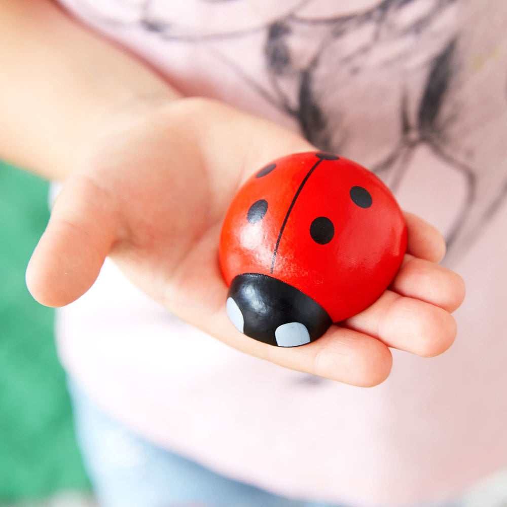 Kenley Detachable flowers on the jar invite interactive pretend play