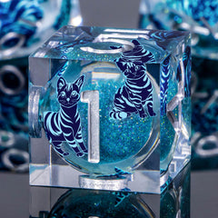 KERWELLSI blue d10 liquid-core dice with clear facets for precise results