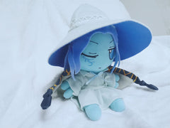 KILA MILA anime plushie 20cm used as a cozy pillow or lumbar support.
