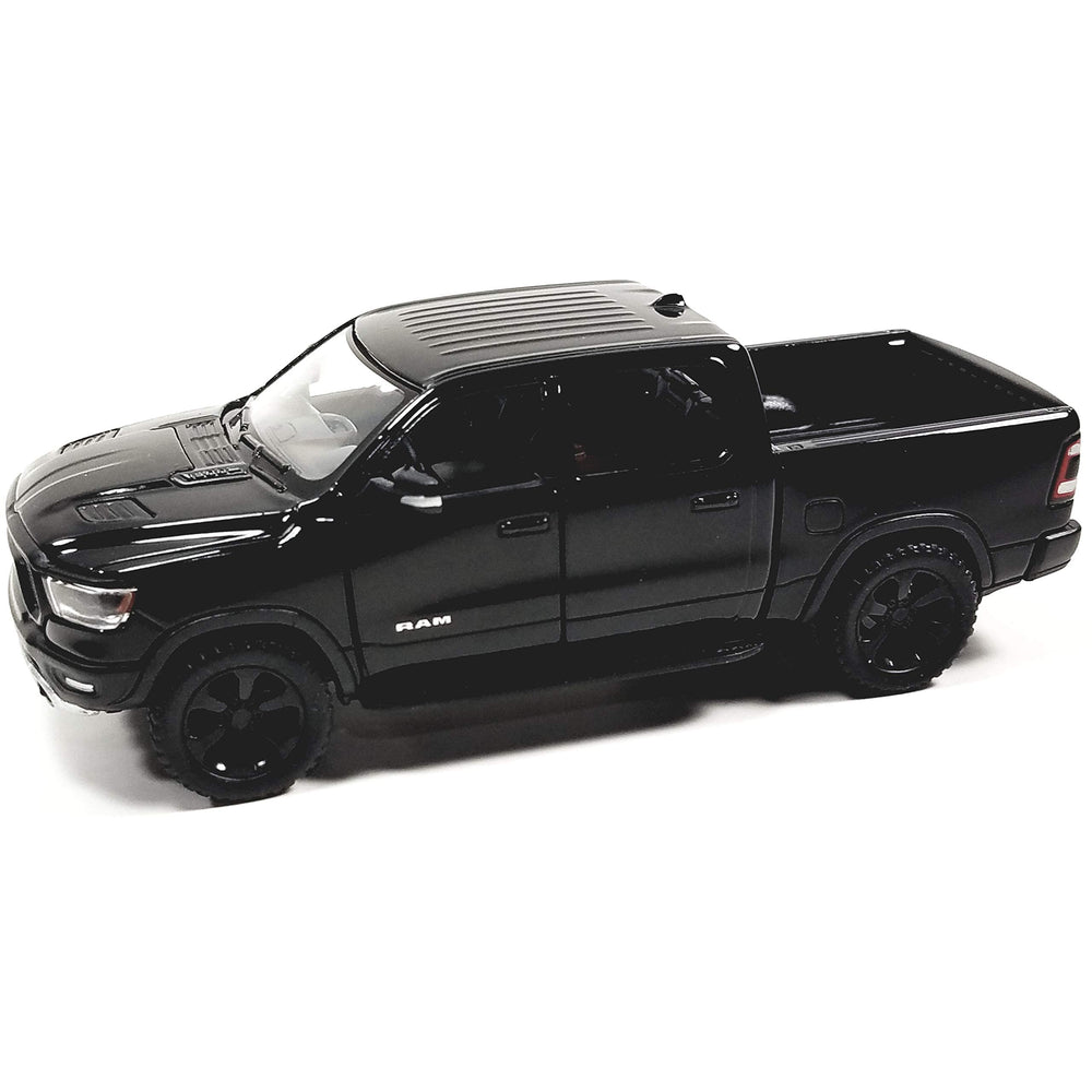 KiNSMART 2019 Dodge Ram 1500 1:46 scale model in black, ideal for display