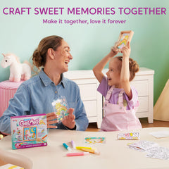 Klever Kits PET art board for creative tracing on smooth surfaces.