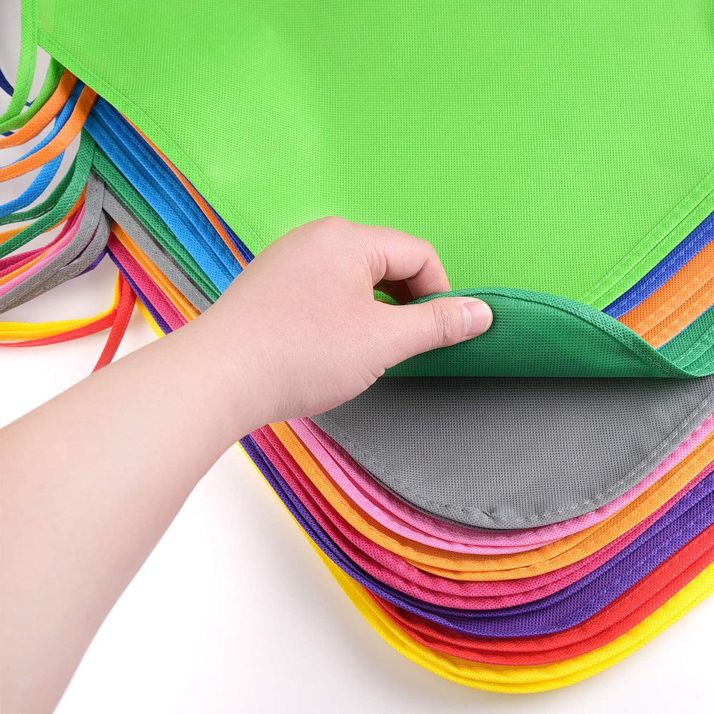 KUUQA art apron for painting and crafts at home.