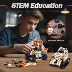 Kyanio machine gun robot model ready for action and play.