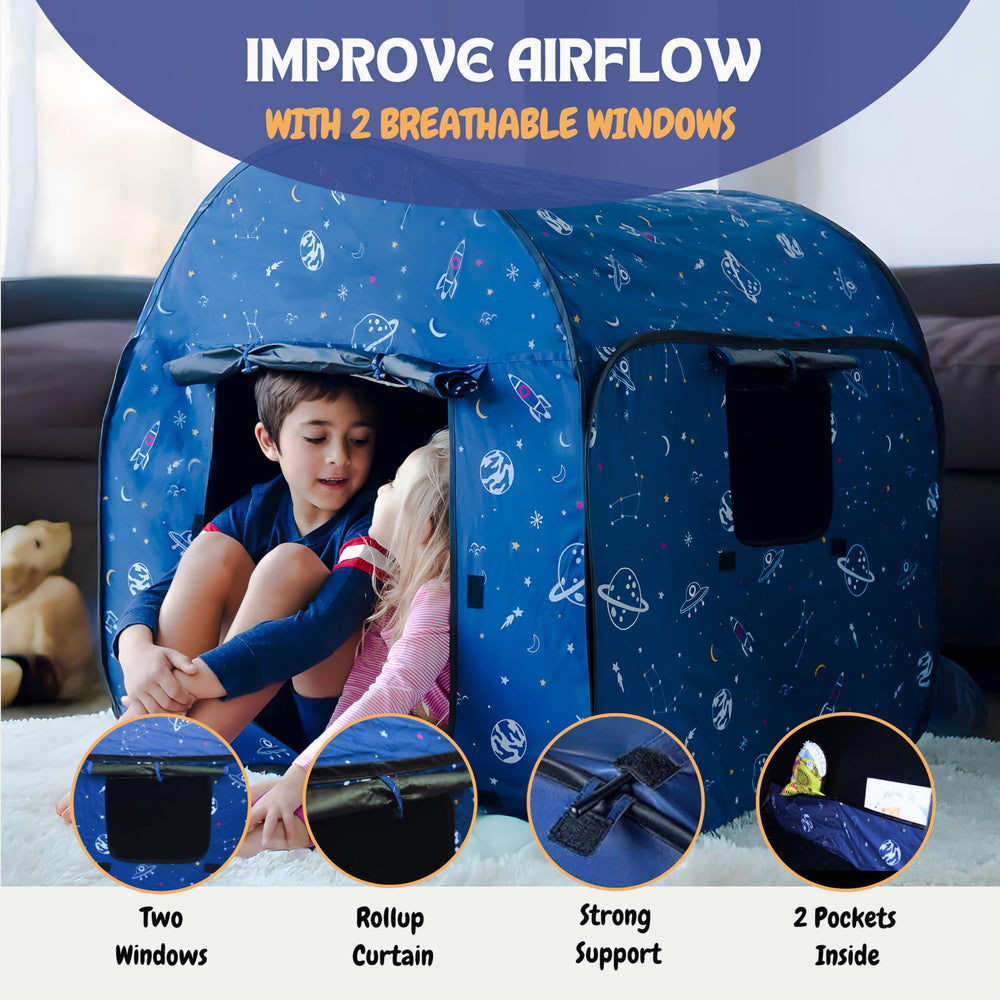 L'Arche tent interior shows dual windows and storage pockets