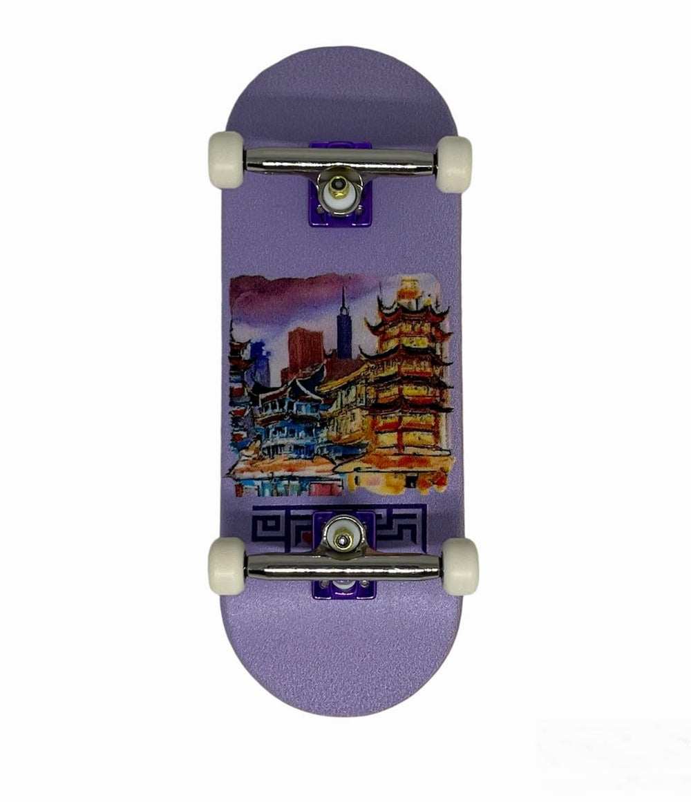 LEEFAI Pro 65d urethane wheels provide solid grip on various surfaces.