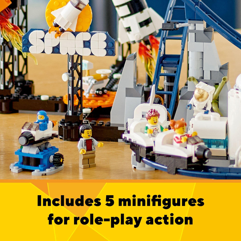 LEGO 31142 Carousel with space rocket rotates for rotating amusement.