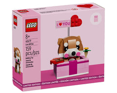 LEGO 40679 Shiba Inu dog figure inside the gift box, ideal for imaginative play.