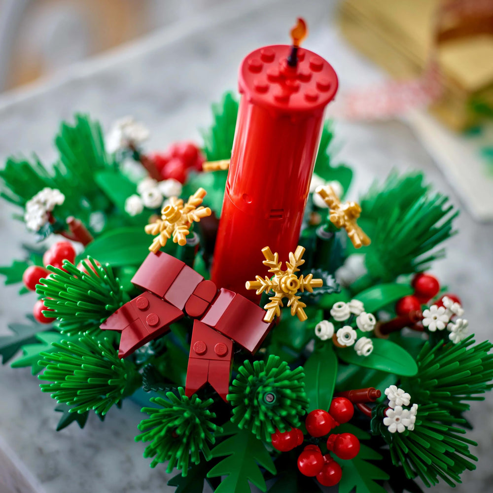 LEGO 40743 433-piece set offers detailed pieces for holiday décor