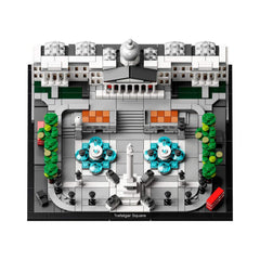 LEGO Architecture 21045 Trafalgar Square fountains detail, great for learning urban layouts and display.