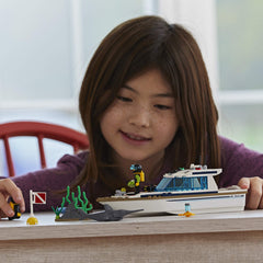 LEGO City Diving Yacht with removable roof for easy access and play scene changes