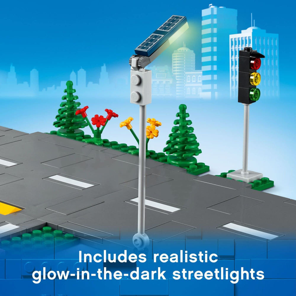 LEGO City Road Plates trees and greenery bring urban scenery to life.