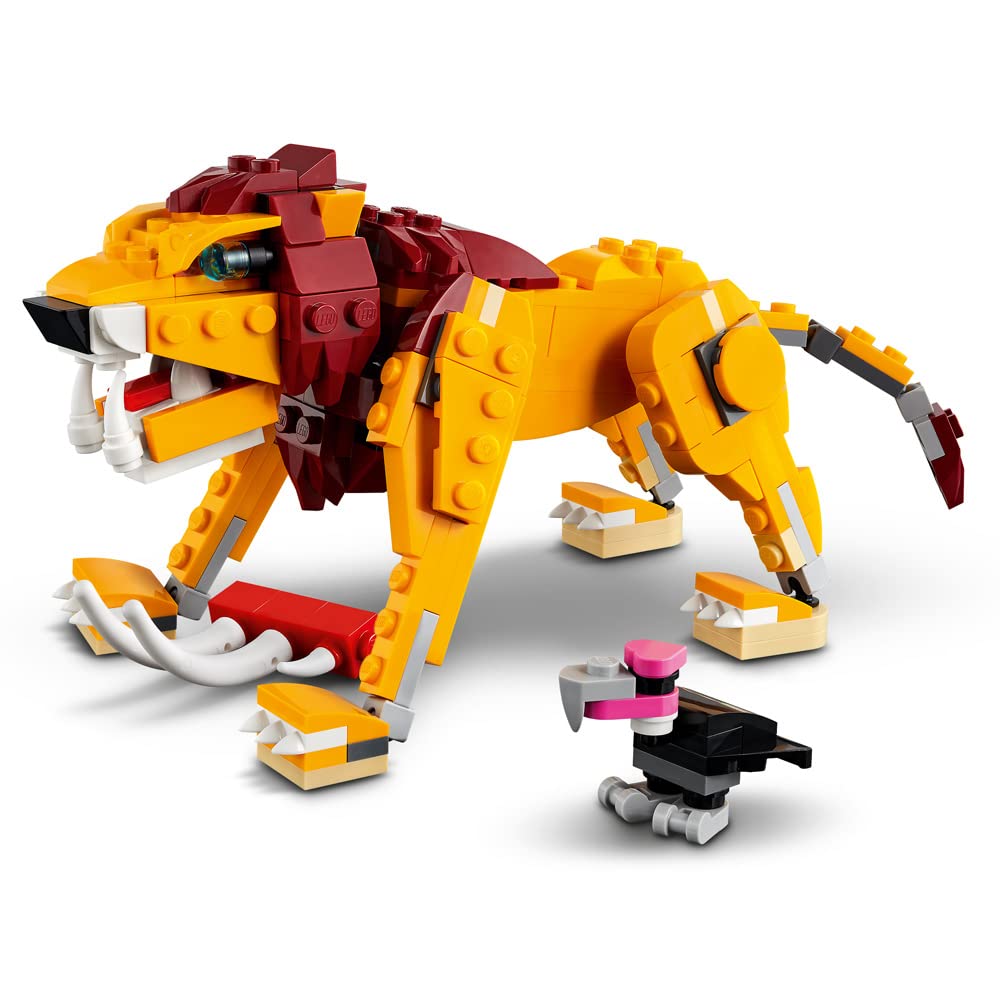 LEGO Creator 3in1 Wild Lion movable limbs for poseable storytelling.