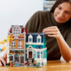 LEGO Creator Expert Bookshop 10270 clock and furniture details enhance realism and display