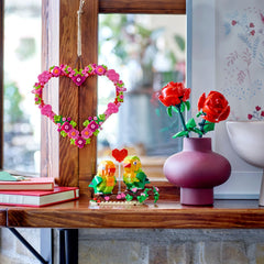 LEGO Heart Ornament packaging shows two inspirational images