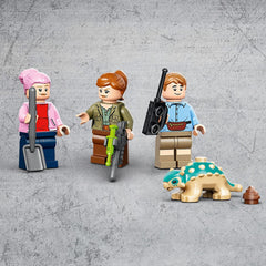 LEGO Jurassic World minifigures Ben, Brooklyn, and Claire enable storytelling