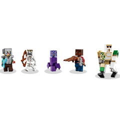 LEGO Minecraft Jungle Abomination 21176 enchanted Creeper figure supports adventurous builds.