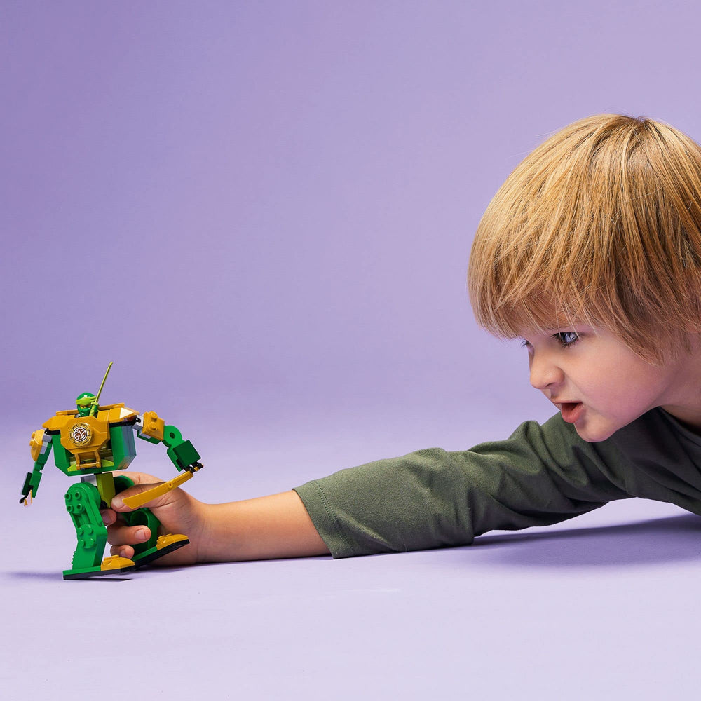 Lego NINJAGO Boa Destructor snake figure adding extra battle drama to the set