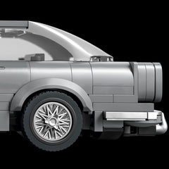 LEGO Speed Champions 007 Aston Martin DB5 rear view shows distinctive tail design.