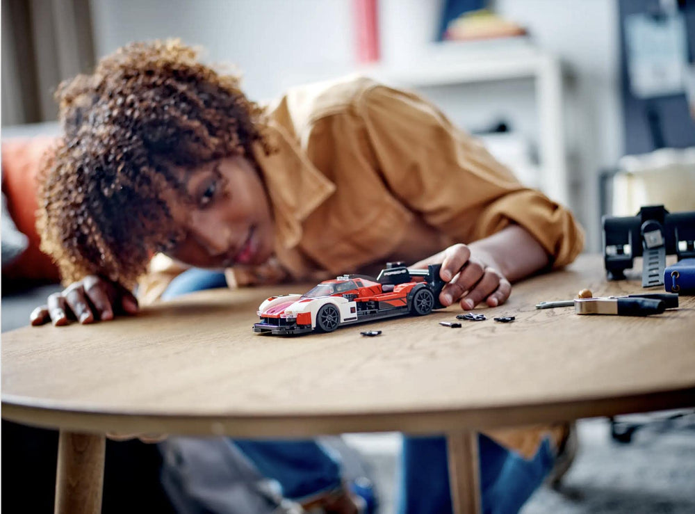 LEGO Speed Champions Porsche 963 76916 gift idea ideal for young racing fans
