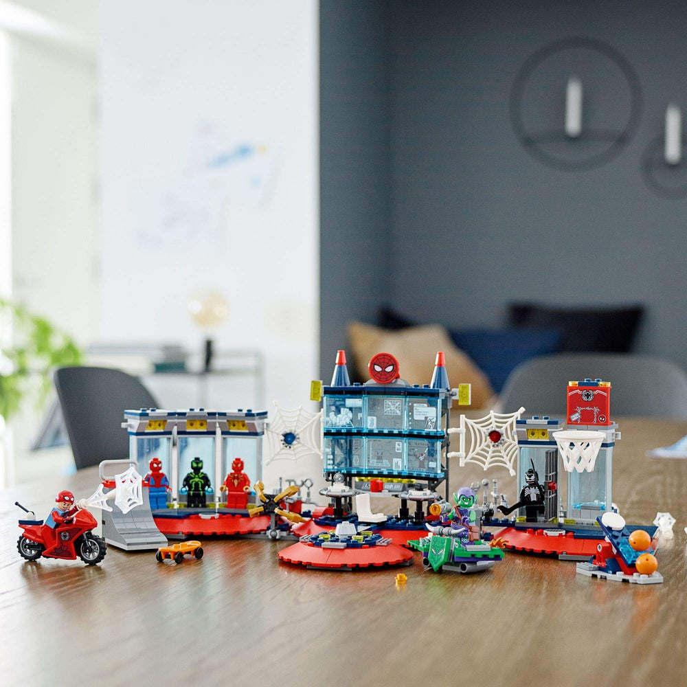 LEGO Spider-Man Attack on the Spider Lair—jail cell completes the hero HQ scene.