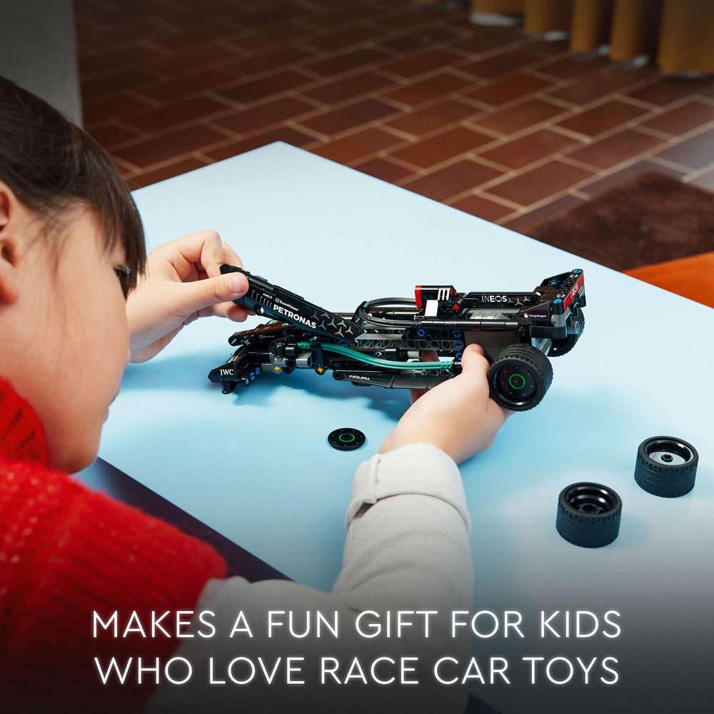 LEGO Technic Mercedes-AMG F1 W14 E pull-back car box contents preview