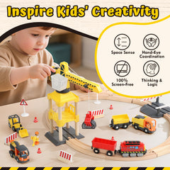 Lehoo Castle crane-action feature enables realistic cargo handling during play.