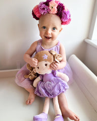 LeyaDoll Starlet Purple 16-inch soft fabric invites cozy snuggles.