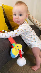 Little Sport Star golf club delivers gentle crunchy sounds during playtime.