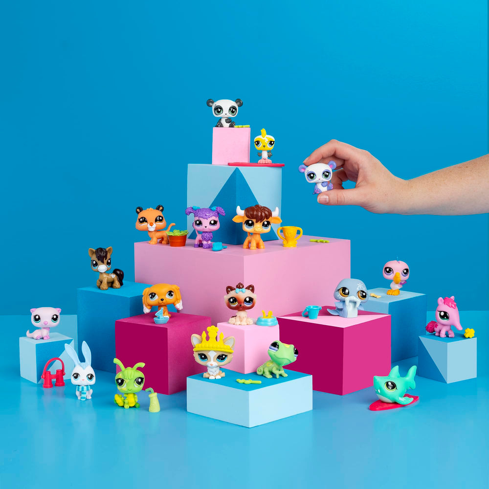 Littlest Pet Shop Gen 7 collection guide helps track pet rarities and favorites.