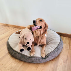 LotFancy realistic golden retriever pose inspires imaginative play and display