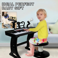 Love&Mini with preloaded songs and rhythms supports guided learning and fun.