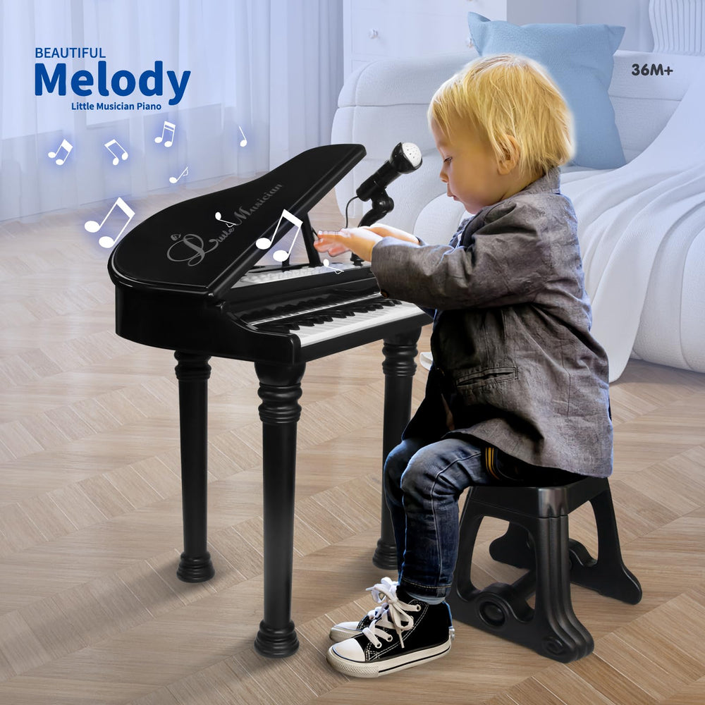 Loveandmini keyboard size and layout supports easy handling for small hands